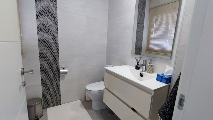 Image No.16-4 Bed Villa for sale