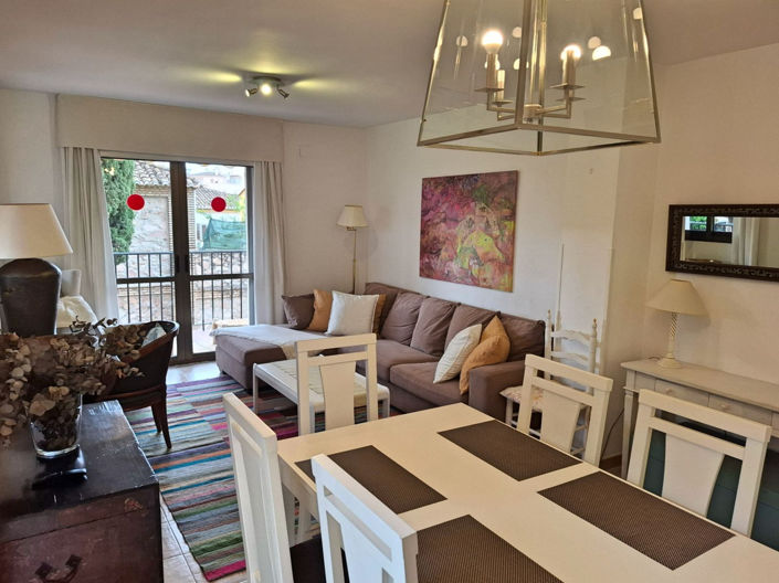 Image No.13-2 Bed Apartment for sale