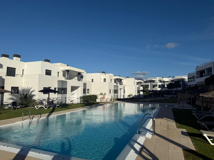 Image No.20-2 Bed Apartment for sale