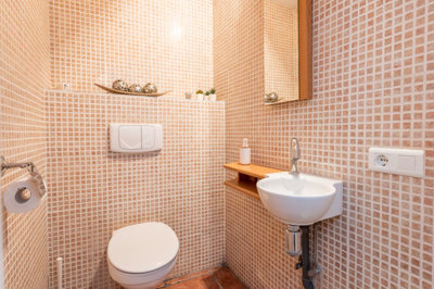 13-5fd73dea700db77384c091ca9818b1a9