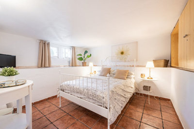 4-c23c0f86247804fa50226aecd8b0b2c8