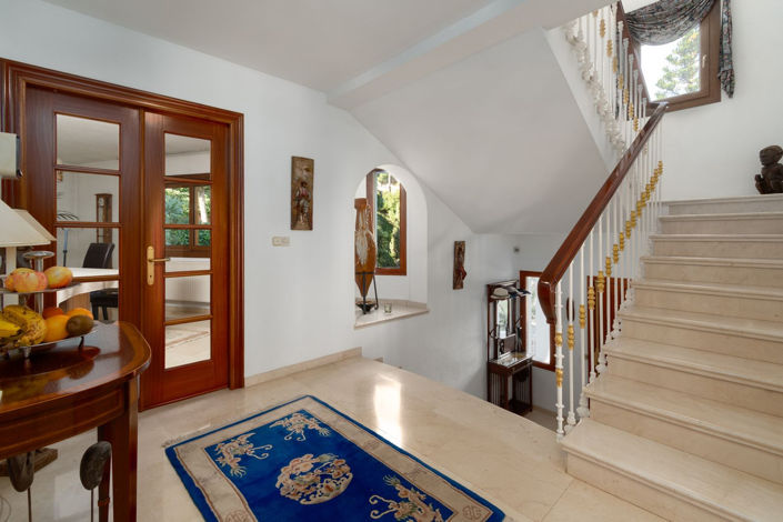 Image No.15-5 Bed Villa for sale