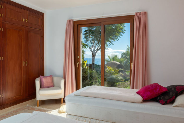 Image No.22-5 Bed Villa for sale