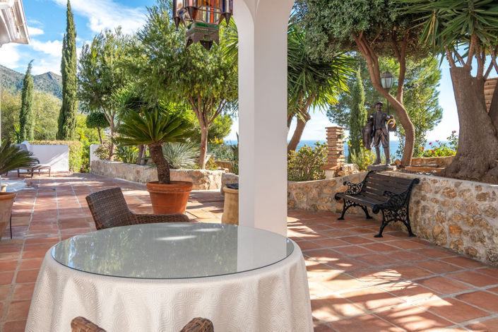 Image No.34-5 Bed Villa for sale