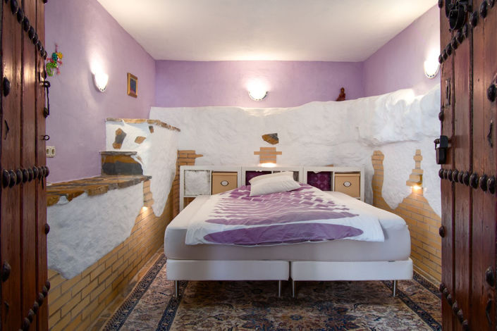 Image No.37-5 Bed Villa for sale