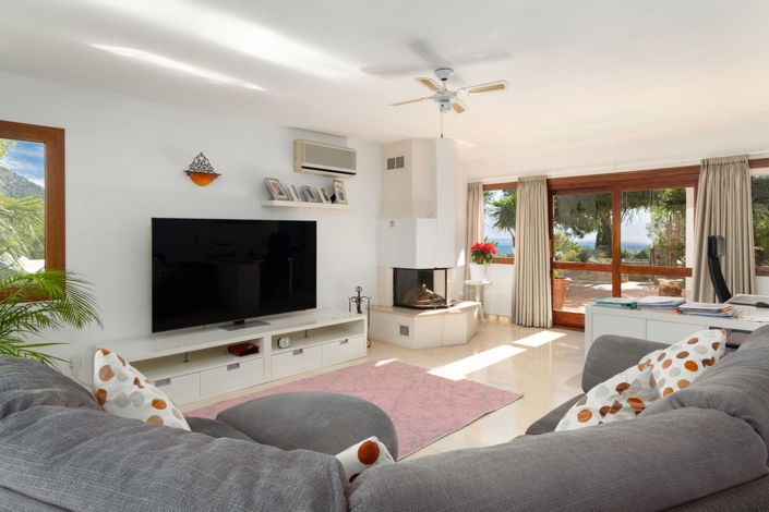 Image No.8-5 Bed Villa for sale