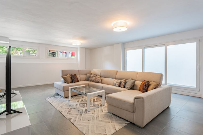 Image No.19-3 Bed Apartment for sale