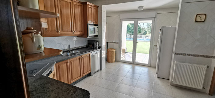 Image No.22-5 Bed Villa for sale