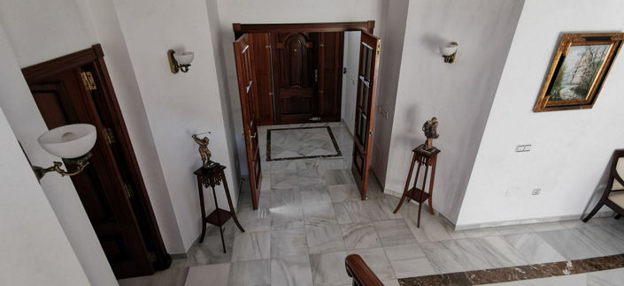 Image No.34-5 Bed Villa for sale