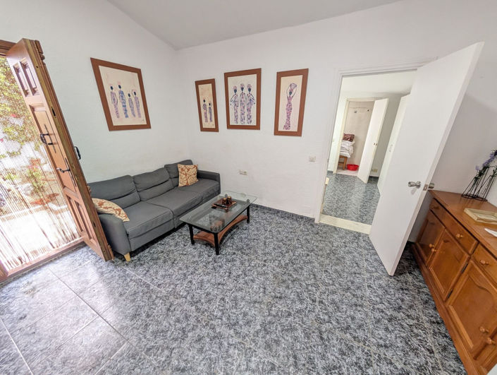 Image No.21-3 Bed Villa for sale