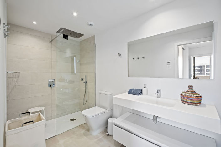 Image No.21-2 Bed Apartment for sale