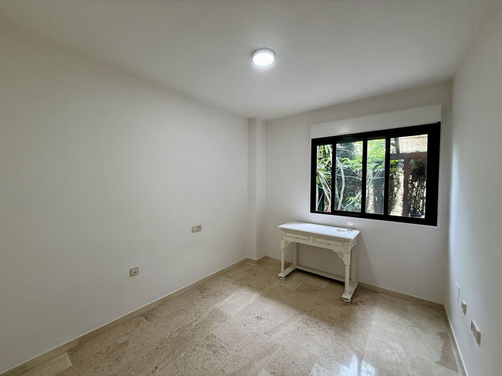 Image No.13-3 Bed Apartment for sale