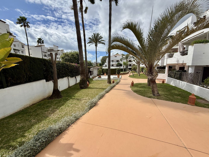 Image No.20-3 Bed Apartment for sale