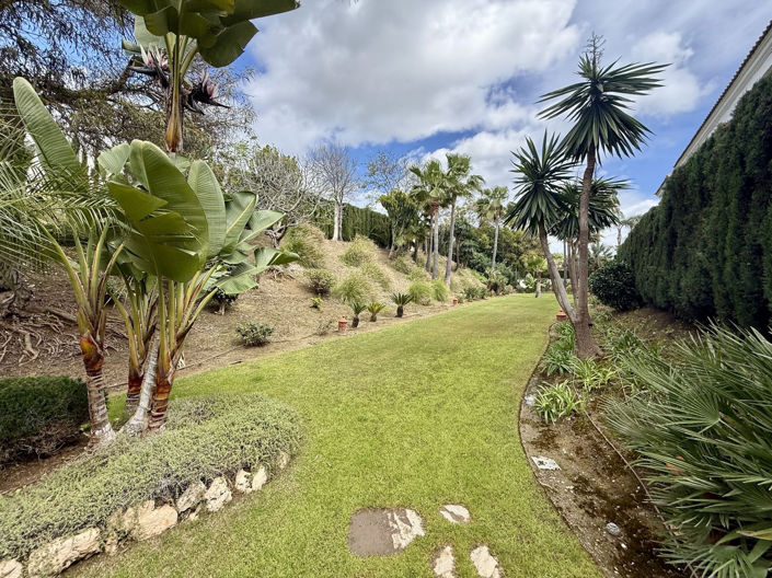 Image No.22-3 Bed Apartment for sale