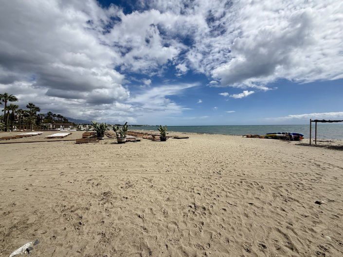 Image No.23-3 Bed Apartment for sale