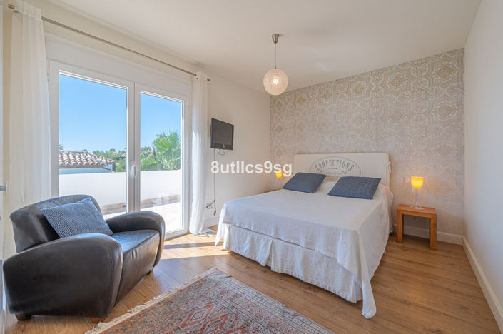 Image No.29-5 Bed Villa for sale