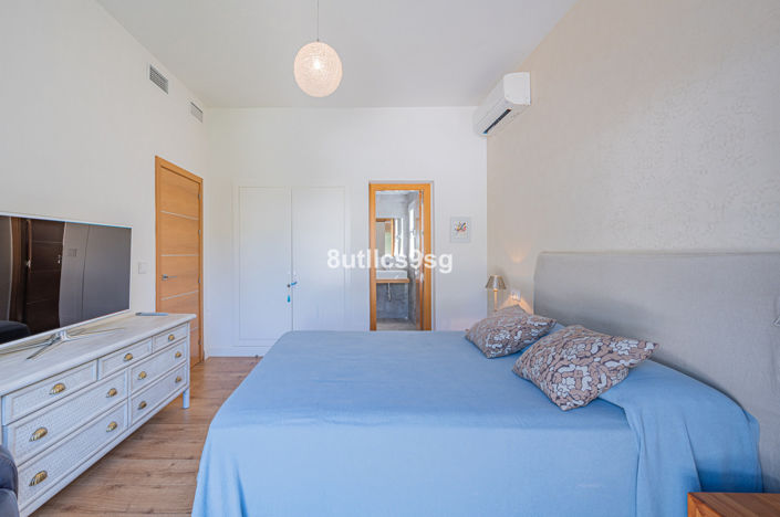 Image No.40-5 Bed Villa for sale