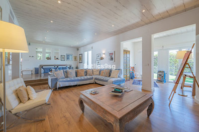 7-aa4cc561180b369757c0bb4af9886cd3