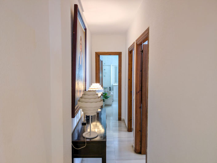 Image No.10-3 Bed Apartment for sale