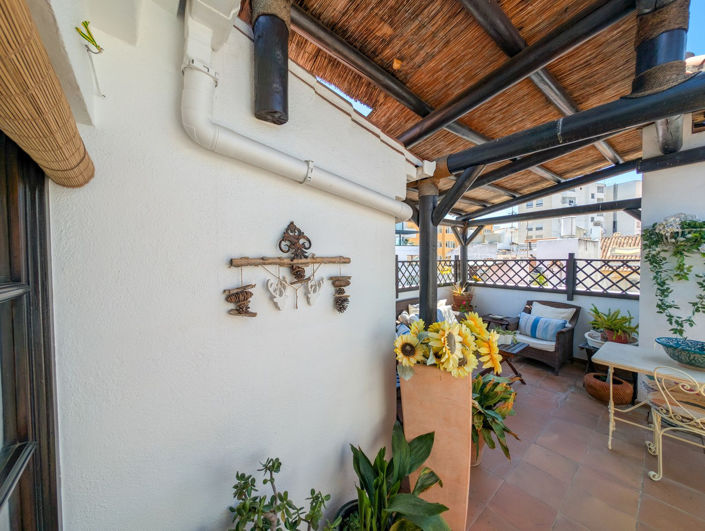 Image No.17-3 Bed Apartment for sale