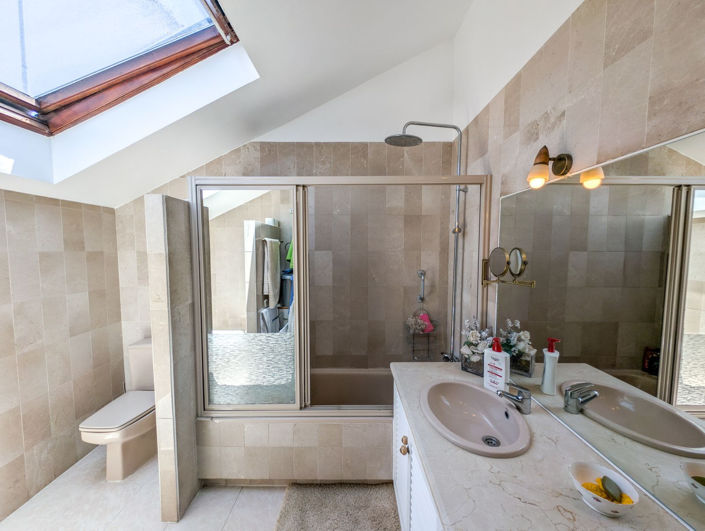 Image No.30-3 Bed Apartment for sale