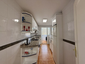 9-467d0cee5b725f3ef65f102a0c2e69c0