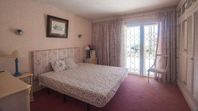 11-20939a0134ad724a8cb2a801094d15a4