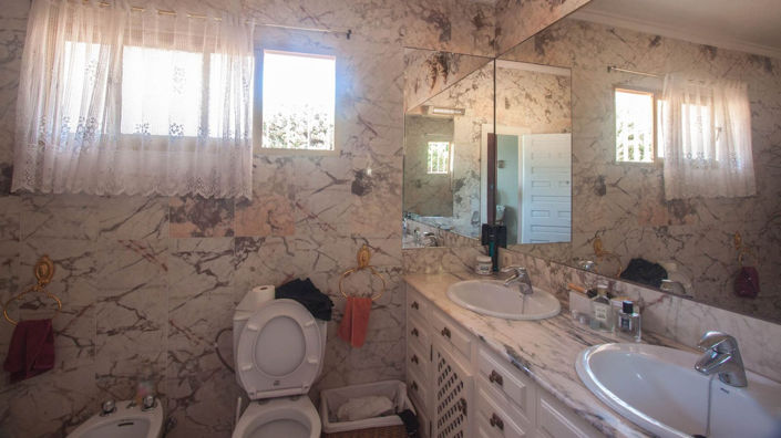 Image No.14-Villa de 4 chambres à vendre à Estepona