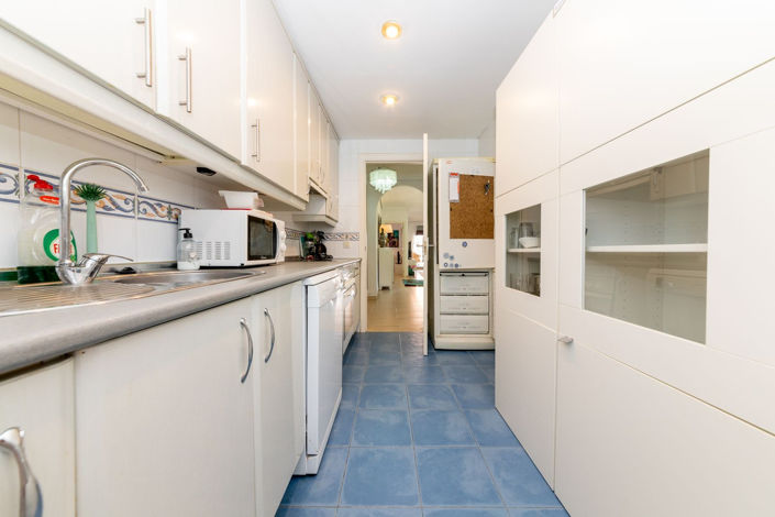 Image No.13-2 Bed Apartment for sale