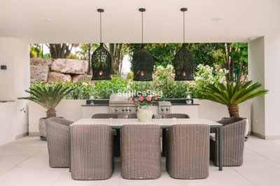 12-53013098fcab6c38b1379cd33298e050