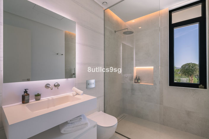 Image No.20-5 Bed Villa for sale