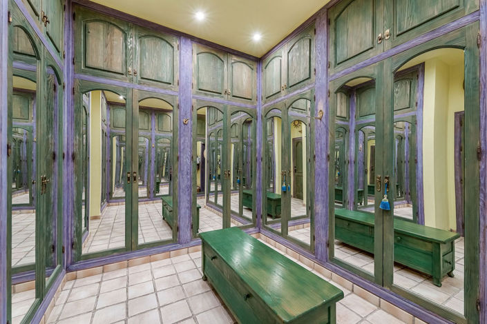 Image No.26-9 Bed Villa for sale