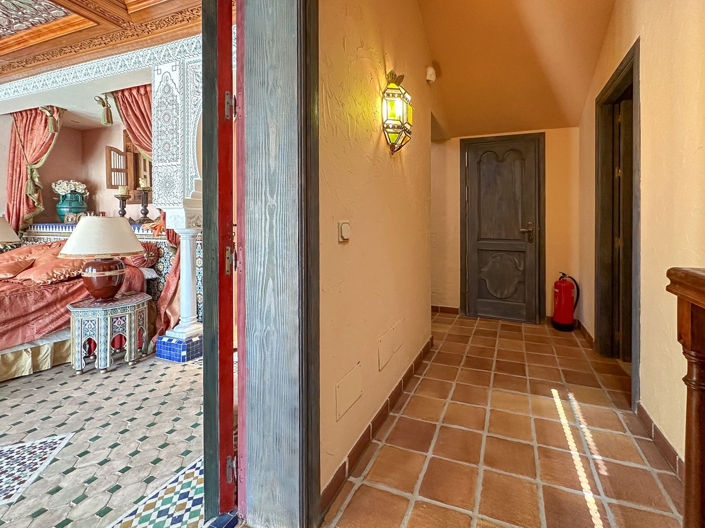 Image No.38-9 Bed Villa for sale