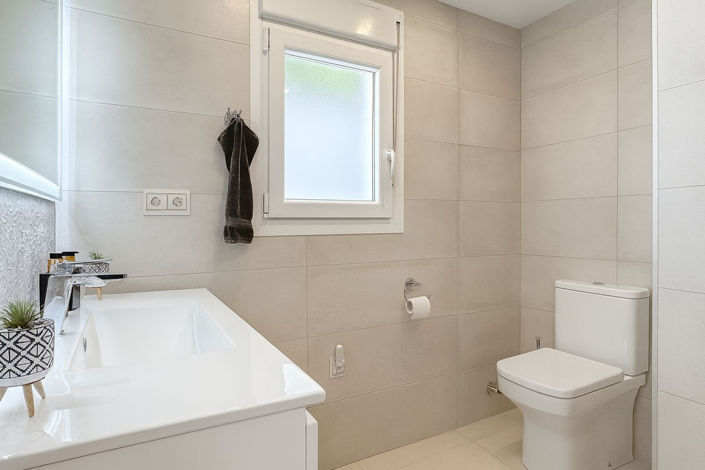 Image No.14-3 Bed Villa for sale