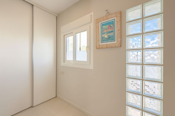 Image No.31-3 Bed Villa for sale