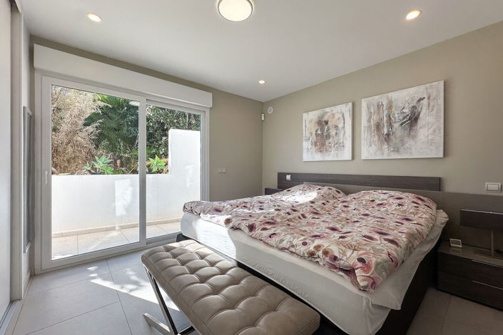 Image No.9-3 Bed Villa for sale