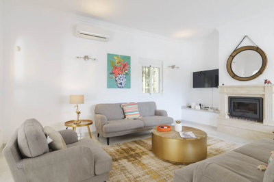 2-5bd7b9d04b45e33852eaf0ec6670150d