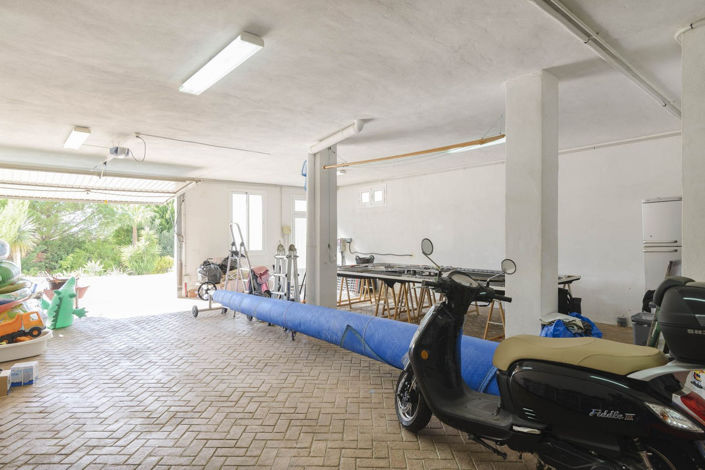 Image No.28-4 Bed Villa for sale