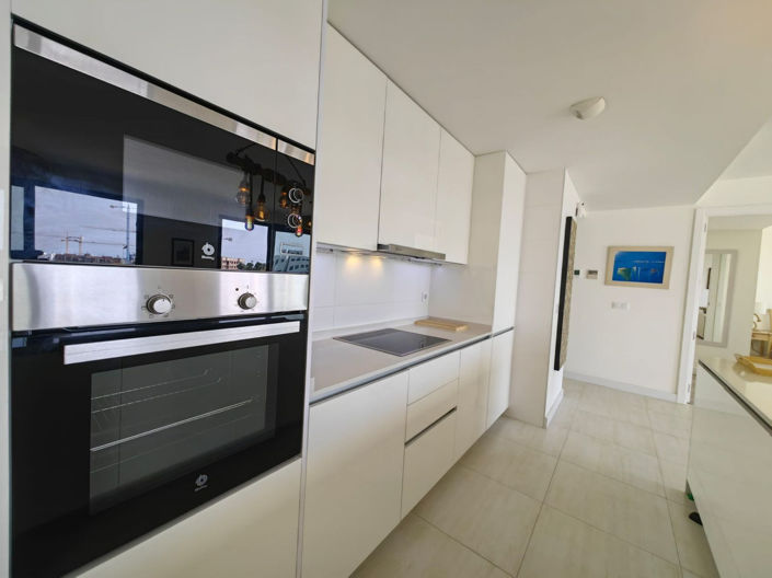 Image No.14-3 Bed Apartment for sale