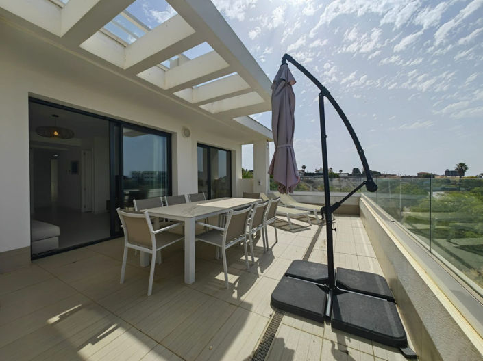 Image No.25-3 Bed Apartment for sale