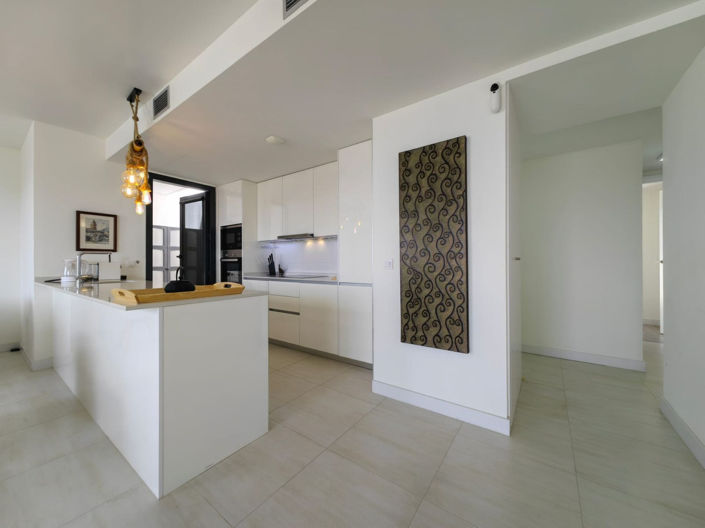 Image No.9-3 Bed Apartment for sale