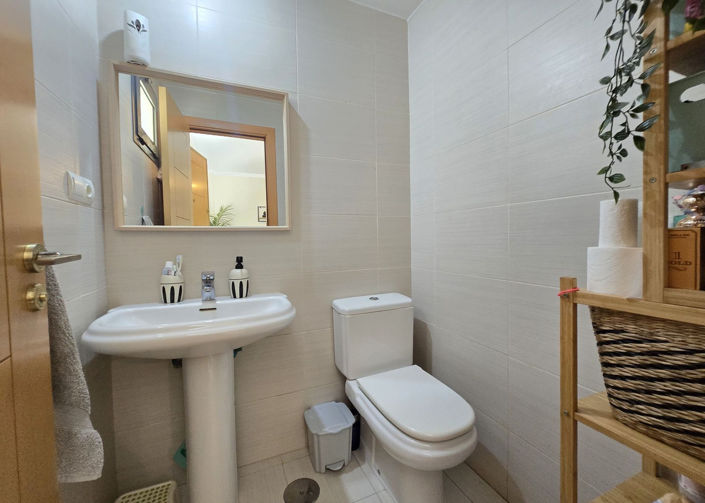 Image No.11-4 Bed Townhouse for sale