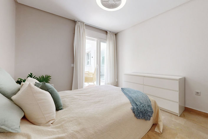 Image No.13-3 Bed Apartment for sale