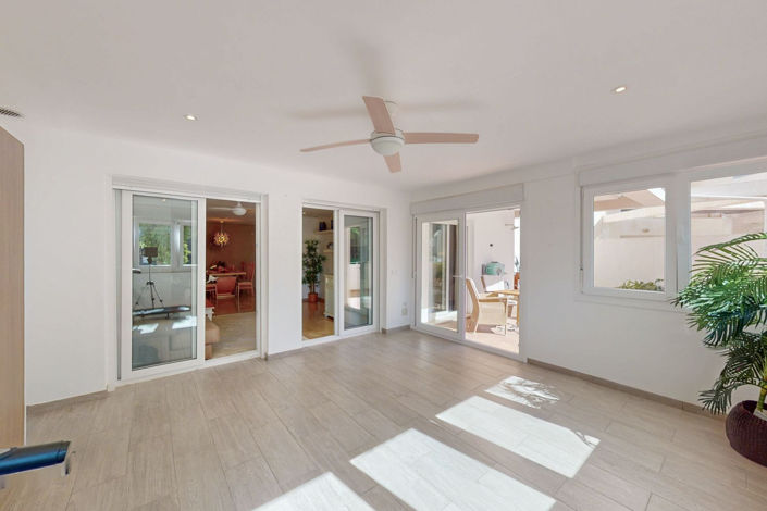 Image No.19-3 Bed Apartment for sale