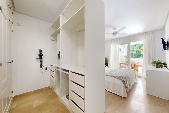 Image No.9-3 Bed Apartment for sale