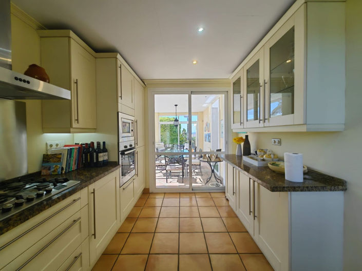 Image No.20-3 Bed Villa for sale