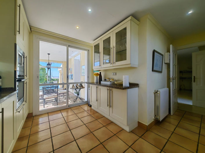 Image No.21-3 Bed Villa for sale