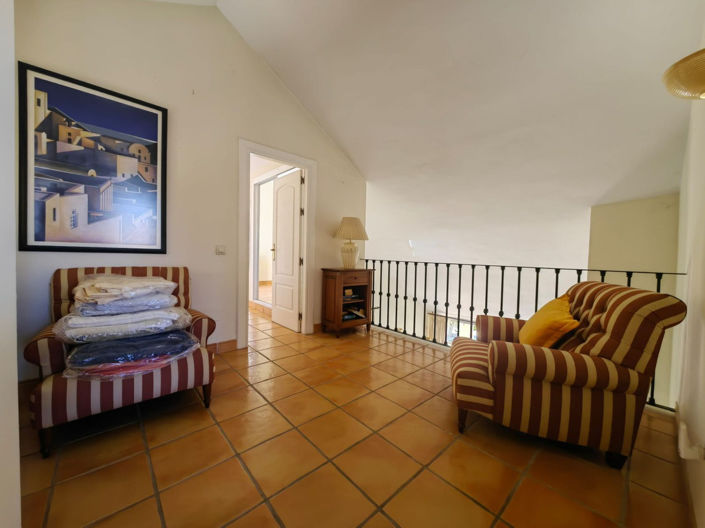 Image No.39-3 Bed Villa for sale