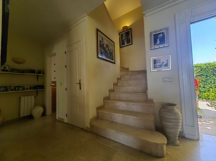 Image No.6-3 Bed Villa for sale