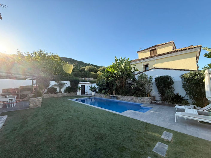 Image No.24-5 Bed Villa for sale